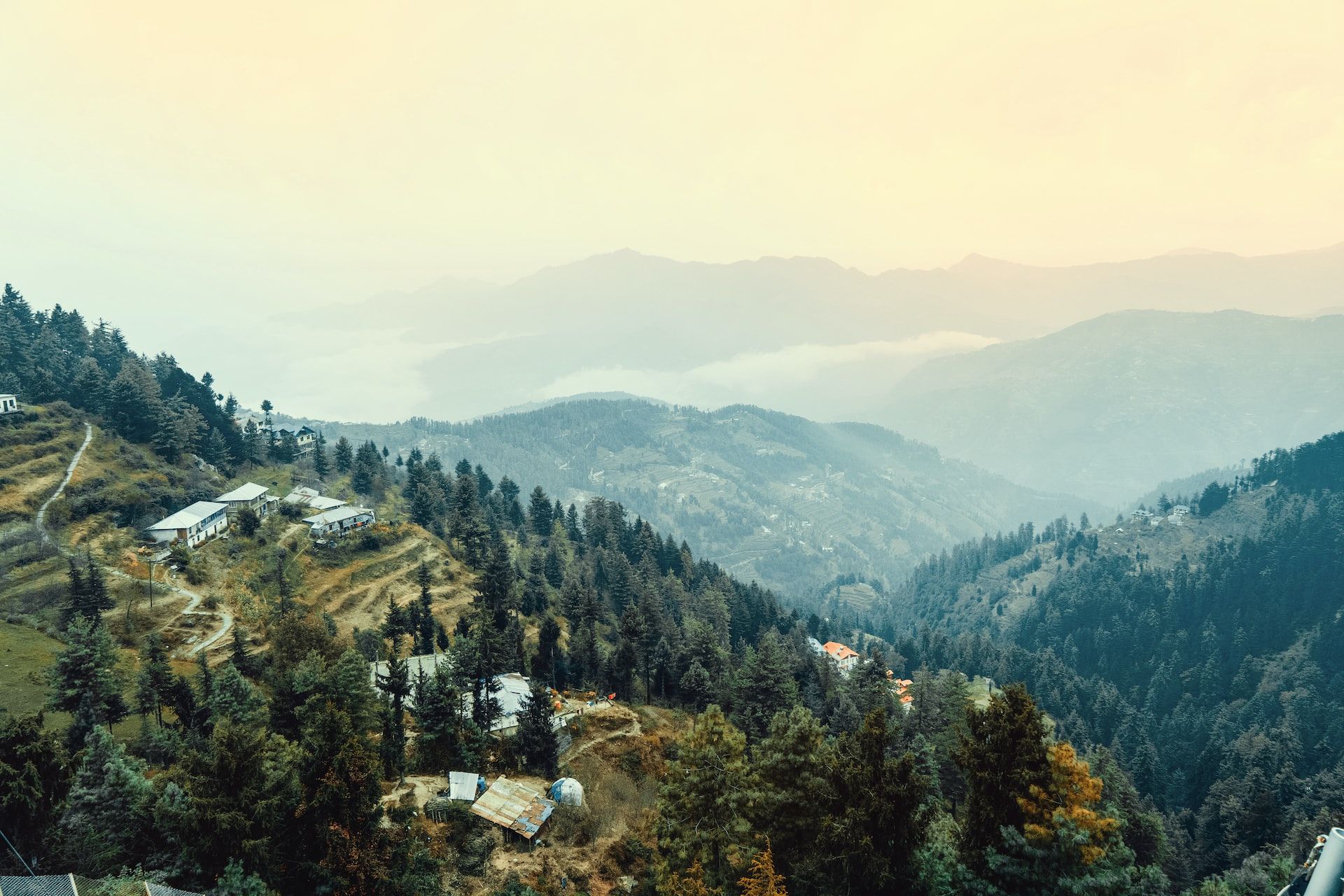 one-day-shimla-kufri-local-sightseeing-tour-package-private-cab-header